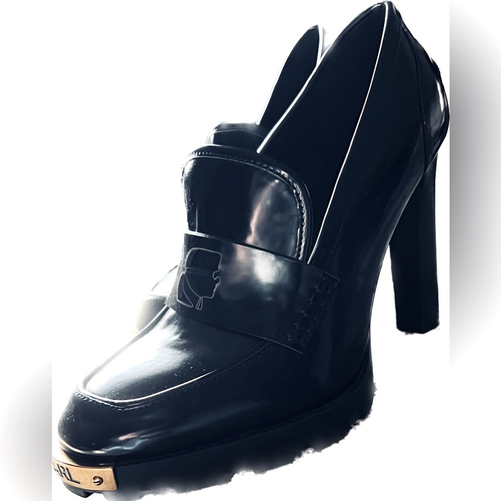 Karl Lagerfeld Women’s Patent High Heeled VIRNA/G22 Loafers. New NWOT | 9
